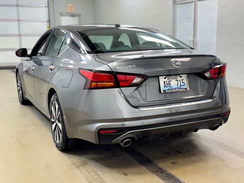 Used 2019 Nissan Altima 2.5 SV image 7