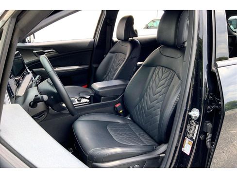 Used 2023 Kia Sportage X-Line w/ X-Line Premium Package AWD/4WD image 23