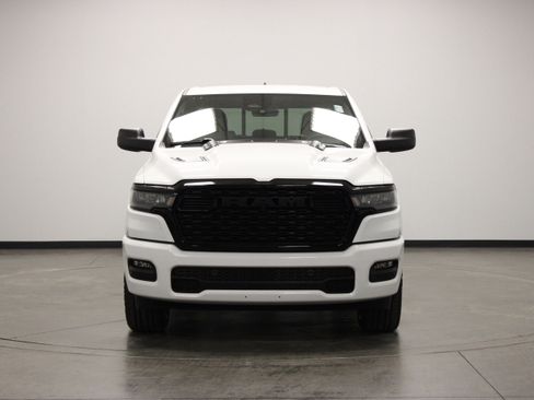 New 2026 RAM 1500 Express AWD/4WD image 3