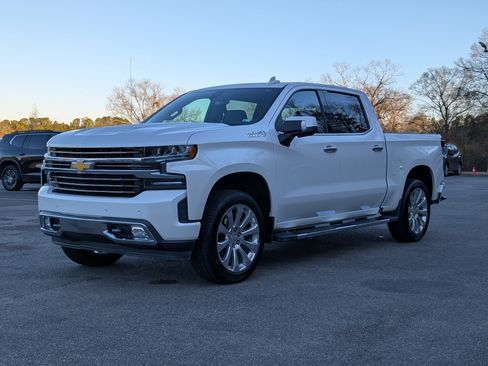 Used 2019 Chevrolet Silverado 1500 High Country image 5