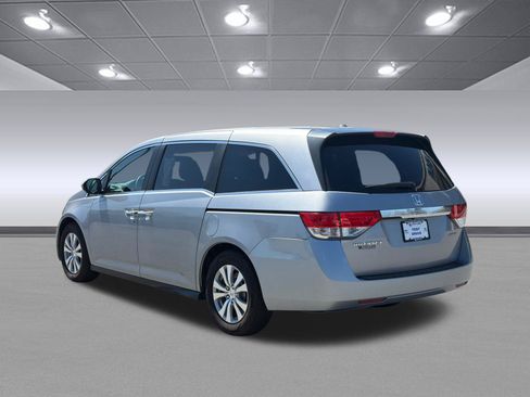 Used 2017 Honda Odyssey SE image 7