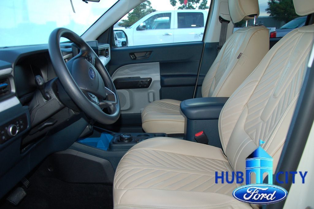 Used 2025 Ford Maverick XLT FWD image 10