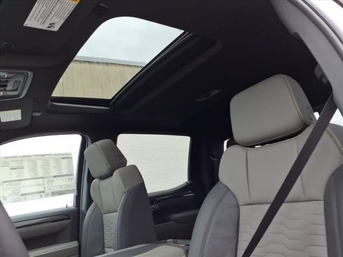 New 2026 Chevrolet Silverado 1500 ZR2 w/ Dark Appearance Package image 8