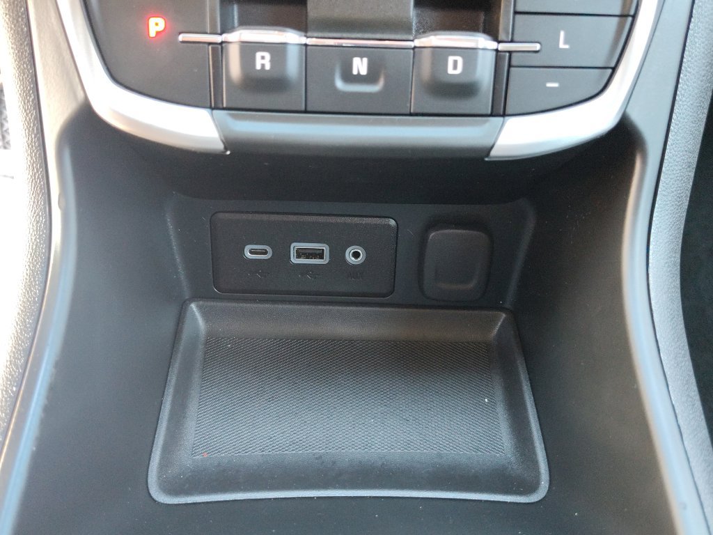 Used 2024 GMC Terrain SLE w/ Driver Convenience Package AWD/4WD image 25