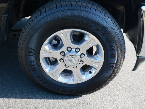 Used 2024 RAM 2500 Big Horn w/ Bed Utility Group AWD/4WD image 8