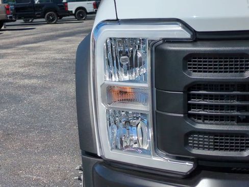 New 2026 Ford F550 2WD Regular Cab Super Duty image 10