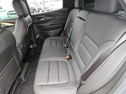 Used 2023 Chevrolet TrailBlazer ACTIV FWD image 28