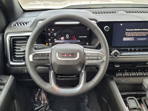 New 2026 GMC Canyon Elevation w/ Technology Package image 9