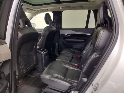Used 2022 Volvo XC90 T8 Inscription AWD/4WD image 28
