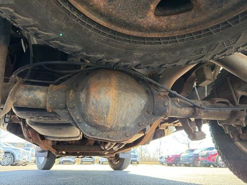 Used 2004 Chevrolet Silverado 2500 LT w/ Skid Plate Package image 21