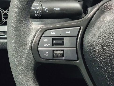 Certified 2025 Honda Accord SE image 26