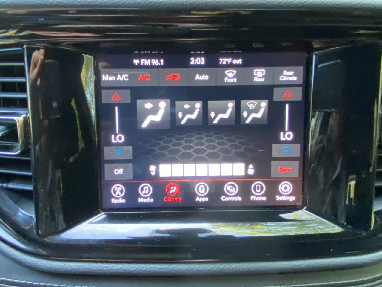 Used 2021 Dodge Durango GT w/ Blacktop Package AWD/4WD image 30