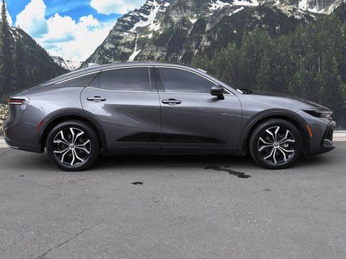 Certified 2023 Toyota Crown AWD/4WD image 2