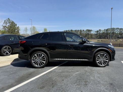 New 2026 BMW X2 xDrive28i w/ Technology Package image 5