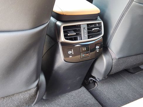 Used 2024 Lexus RX 350 Premium Plus w/ Convenience Package FWD image 29