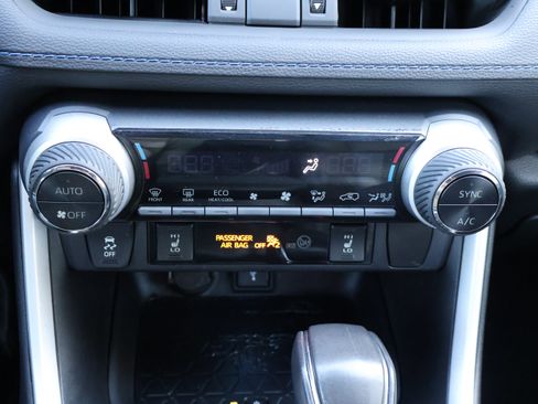 Used 2021 Toyota RAV4 XSE image 30