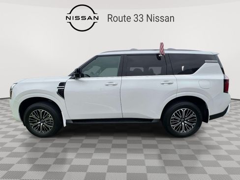 Used 2026 Nissan Armada SL w/ Captain's Chari Seat Package AWD/4WD image 5