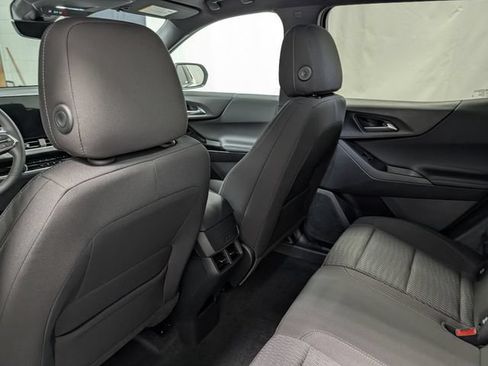 New 2026 Chevrolet Equinox LT w/ Midnight Edition FWD image 12