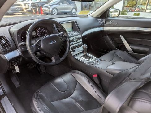 Used 2013 INFINITI G37 Convertible w/ Premium Pkg RWD image 13
