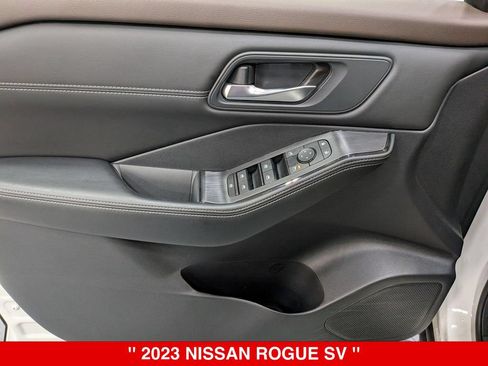 Used 2023 Nissan Rogue SV w/ SV Premium B Package AWD/4WD image 14