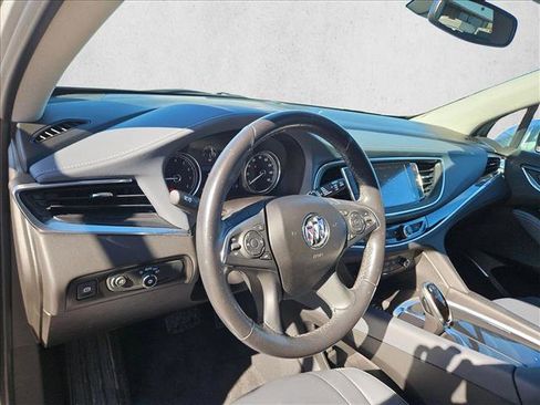 Used 2020 Buick Enclave Essence w/ Sport Touring Edition image 15