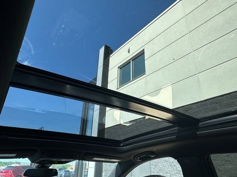 New 2025 Cadillac XT5 Premium Luxury w/ LPO, Floor Liner Package image 9