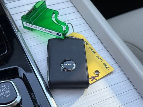 New 2026 Volvo XC60 B5 Ultra w/ Protection Package Premier image 39