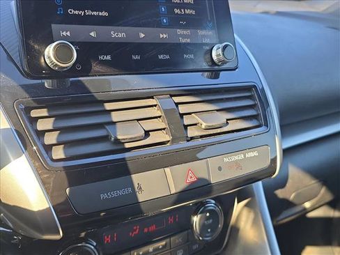 Used 2023 Mitsubishi Eclipse Cross SEL image 13