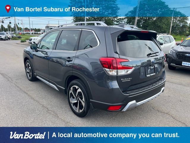 Certified 2023 Subaru Forester Touring AWD/4WD image 3