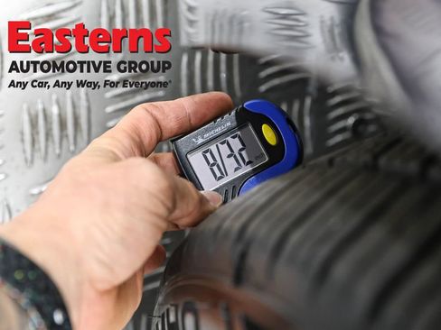 Used 2023 Tesla Model 3 Standard Range image 24