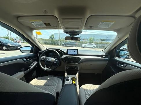Used 2020 Ford Escape SE FWD image 19