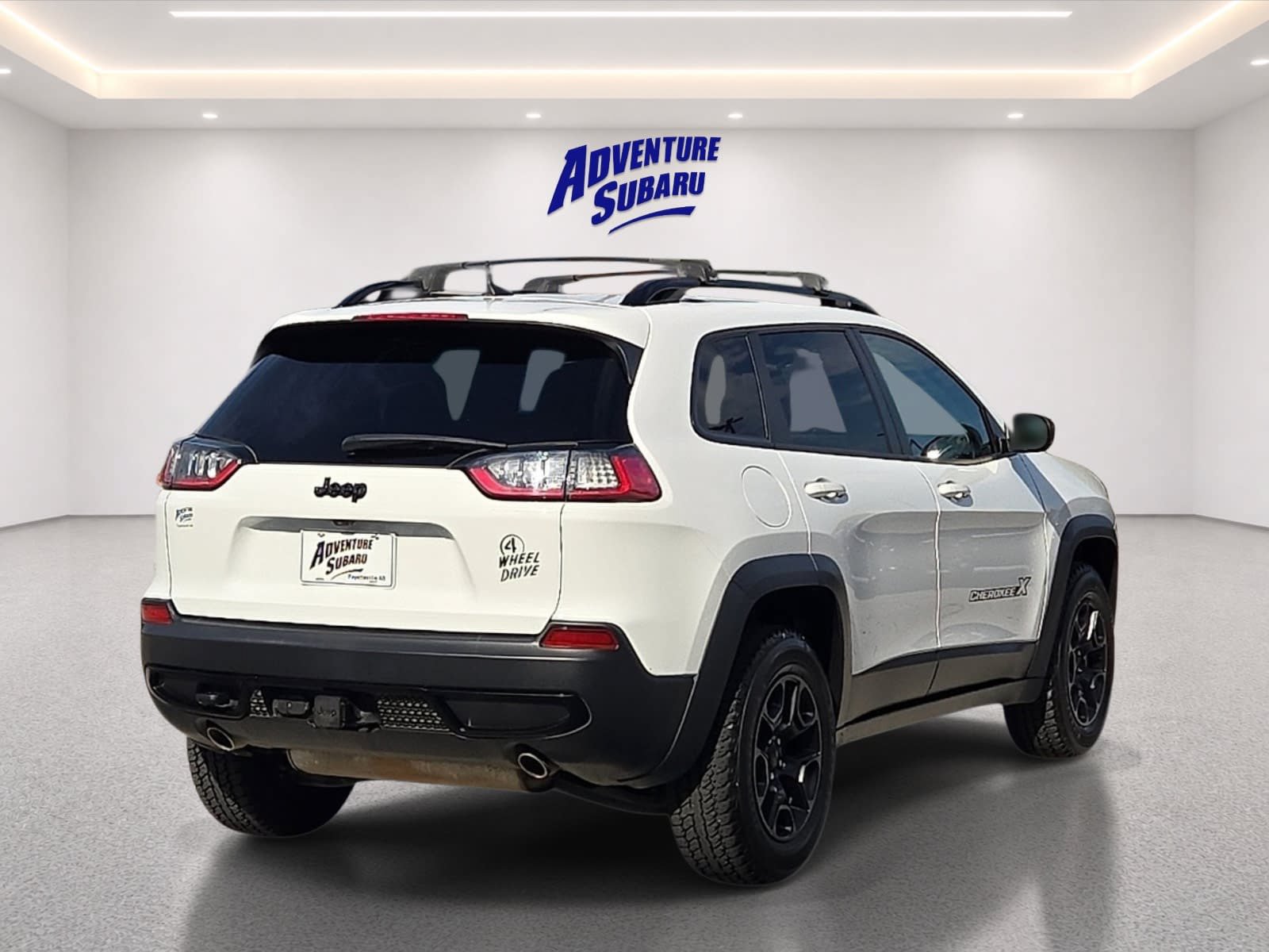 Used 2022 Jeep Cherokee Latitude w/ Trailer Tow Group AWD/4WD image 6