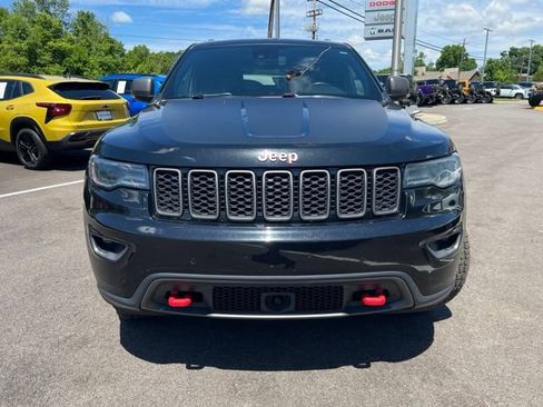 Used 2019 Jeep Grand Cherokee Trailhawk w/ Trailhawk Luxury Group AWD/4WD image 38
