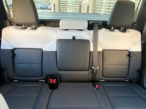 Used 2024 GMC Hummer EV 3X AWD/4WD image 36