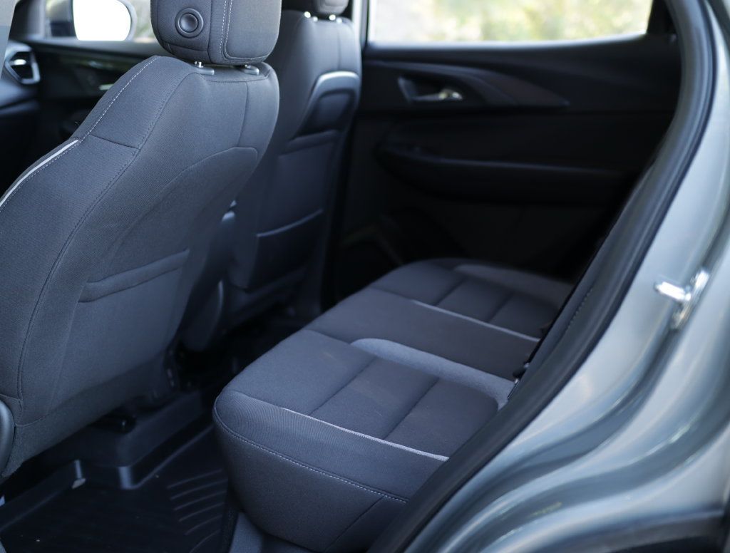 Used 2025 Chevrolet TrailBlazer LT w/ Convenience Package FWD image 25