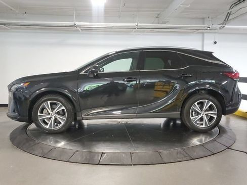 Used 2025 Lexus RX 350 Premium w/ Accessory Package AWD/4WD image 6