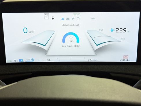 Used 2024 Kia EV6 Light RWD image 15