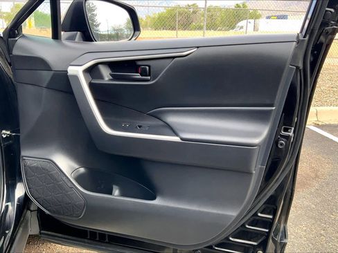 Used 2024 Toyota RAV4 LE image 20