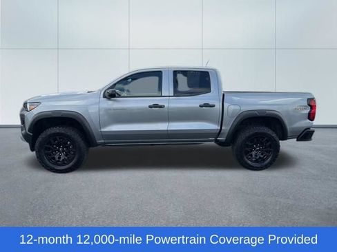 Used 2025 Chevrolet Colorado Trail Boss AWD/4WD image 3