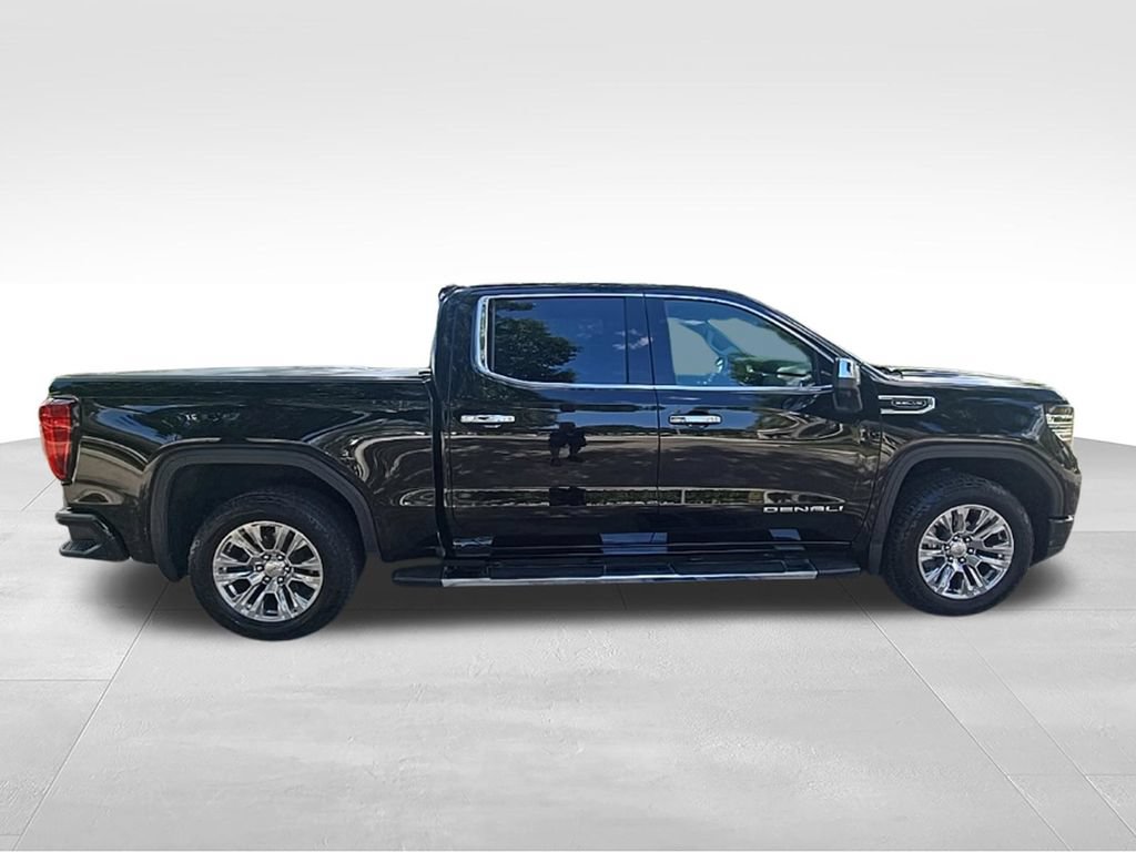 Used 2024 GMC Sierra 1500 Denali w/ Technology Package AWD/4WD image 6