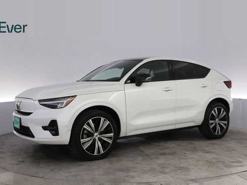 Used 2023 Volvo C40 P8 Recharge Plus AWD/4WD image 18