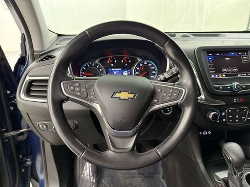 Used 2022 Chevrolet Equinox LT w/ Driver Convenience Package image 29