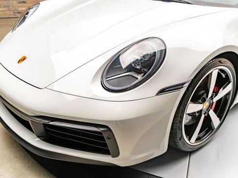 Used 2024 Porsche 911 Cabriolet image 13