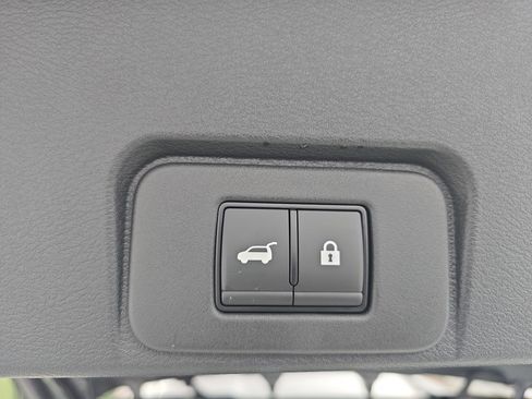 New 2026 Nissan Rogue Platinum w/ Tech Package AWD/4WD image 13