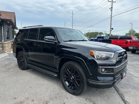 Used 2021 Toyota 4Runner Nightshade AWD/4WD image 9