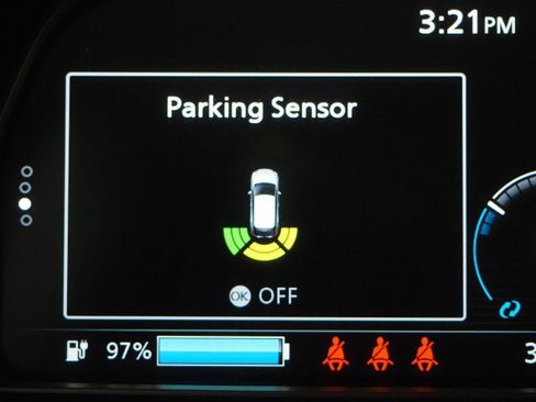 Used 2024 Nissan Leaf SV Plus image 18