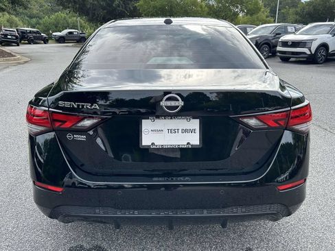 Used 2025 Nissan Sentra SV FWD image 4