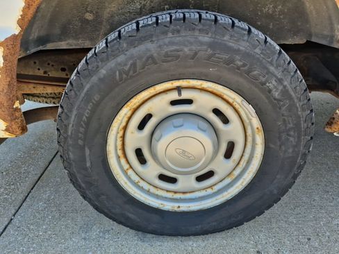 Used 2006 Ford E-150 and Econoline 150 RWD image 19