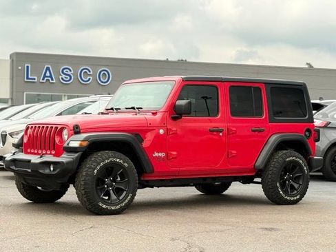 Used 2018 Jeep Wrangler Unlimited Sport S AWD/4WD image 1