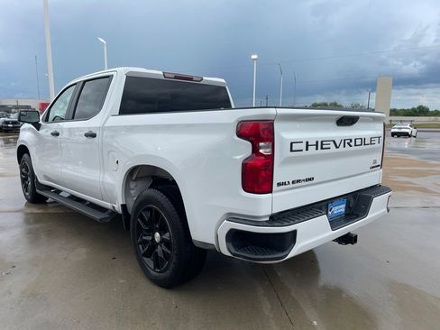 Used 2022 Chevrolet Silverado 1500 Custom RWD image 5